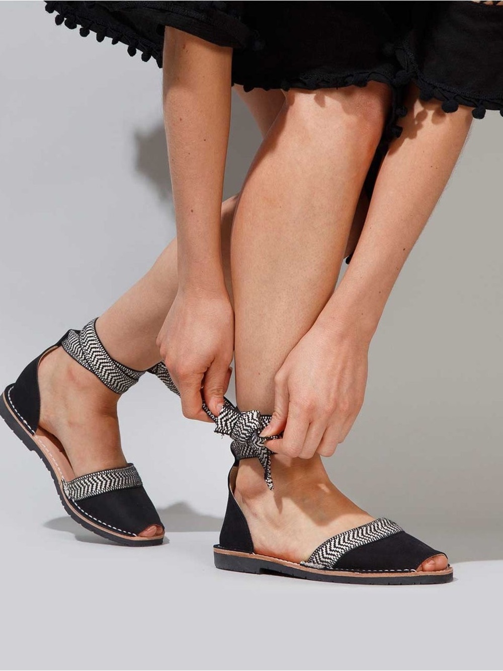 Solillas Sz 40 Habana Menorcan Sandals Tribal Ankle Wrap Black Suede Handmade 🇪🇸